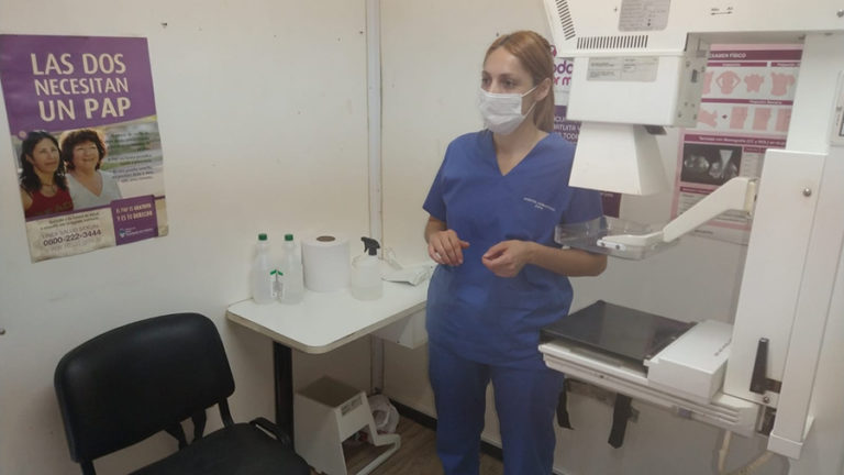 El mamógrafo móvil continúa con turnos hoy en General Pico: “La detección temprana previene la mortalidad”