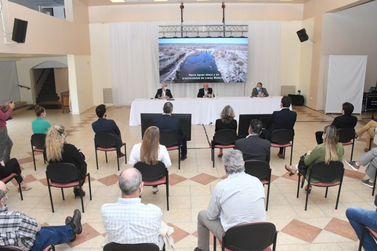 Se firmó un convenio para crear un Centro Regional Norpatagónico en La Pampa