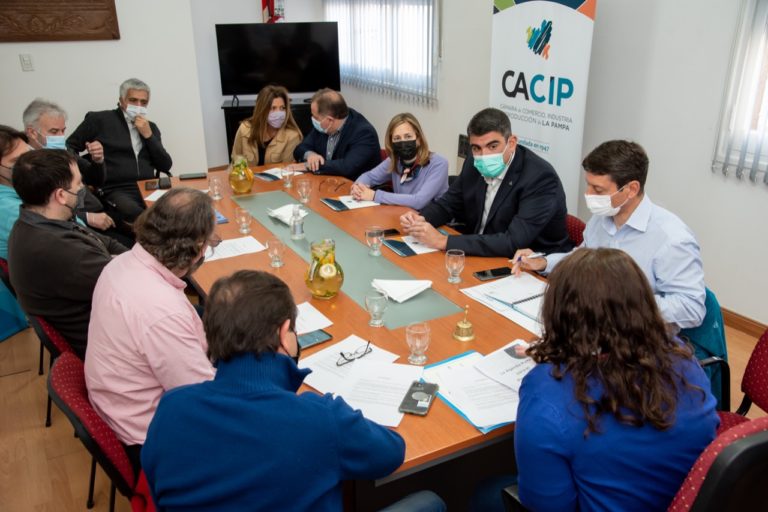 Candidatos del Frente de Todos se reunieron con la Cámara de Comercio y UNILPA