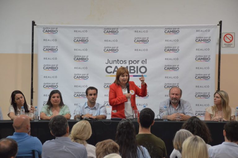 Patricia Bullrich visitó Realicó y aseguró que “la sociedad encontró en Juntos Por el Cambio una herramienta para decir basta al presente”