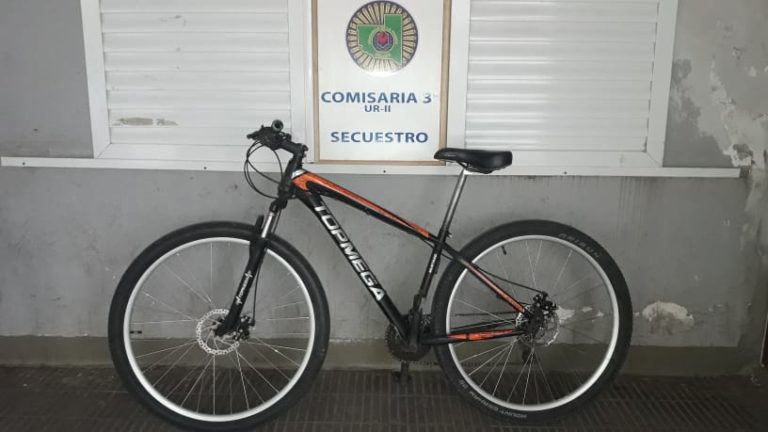 La policía encontró una bicicleta pero el dueño deberá presentarse con los papeles