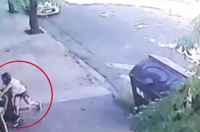 Horror en Parque Patricios: una mujer apuñaló y mató a su expareja en plena calle