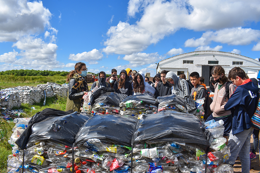 “Educación ambiental”: Alumnos del Colegio Santa Inés visitaron la Planta de Separación de Residuos