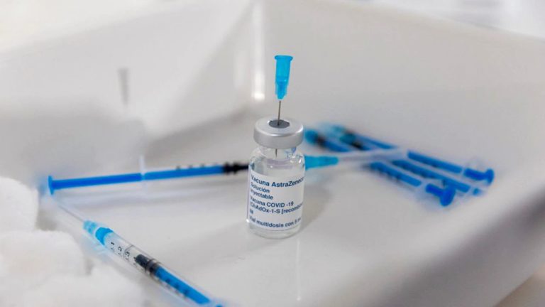 El Gobierno donará más vacunas de AstraZeneca contra el coronavirus
