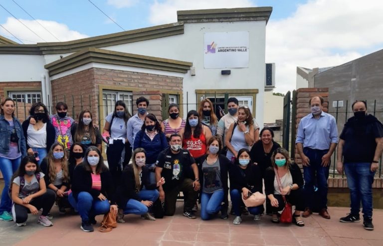 Capacitaron en cooperativismo a participantes del programa “Mujeres en Obra”