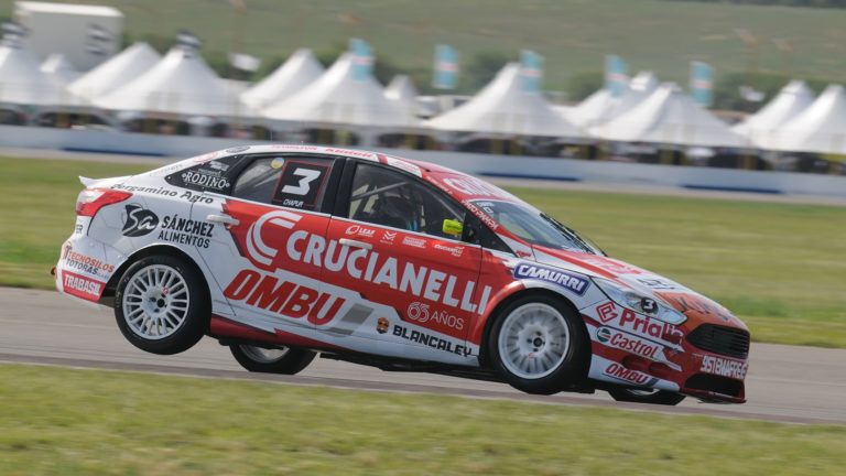 Turismo Nacional en La Pampa: Facundo Chapur logró la pole y todavía sueña