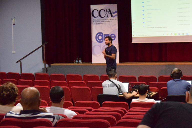 Se realizó el curso intensivo de Marketing Digital en General Pico