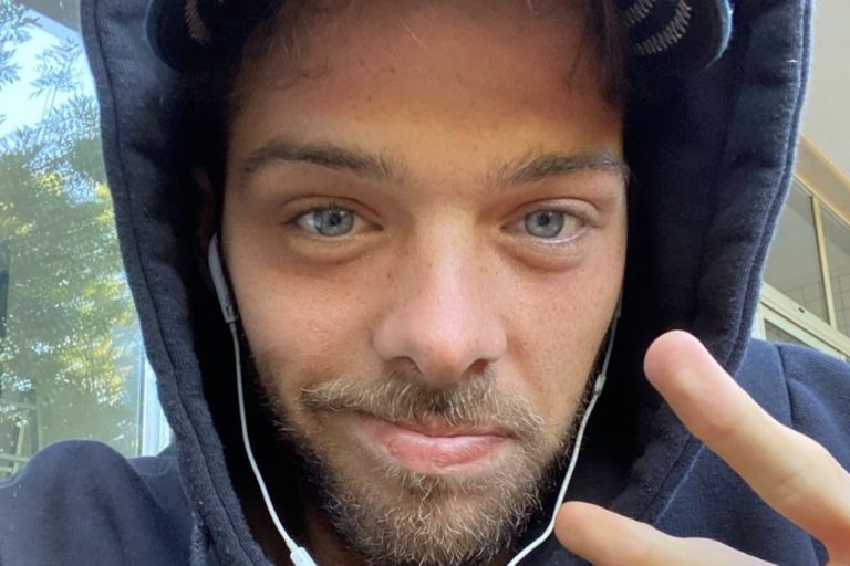 Santi Maratea pide ayuda para una niña que necesita un medicamento de 200 millones de pesos