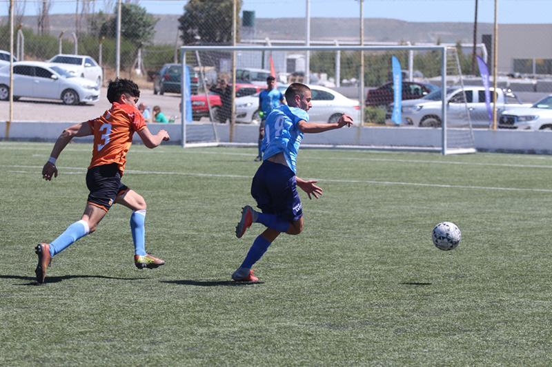 Juegos de la Araucanía: El equipo pampeano de fútbol ganó y va por el oro ante Chubut