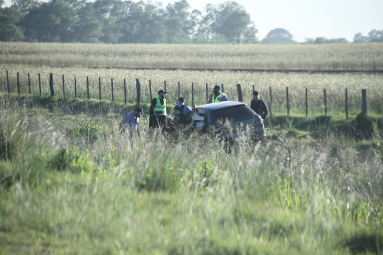 Un auto se despistó a 5 kilómetros de General Pico