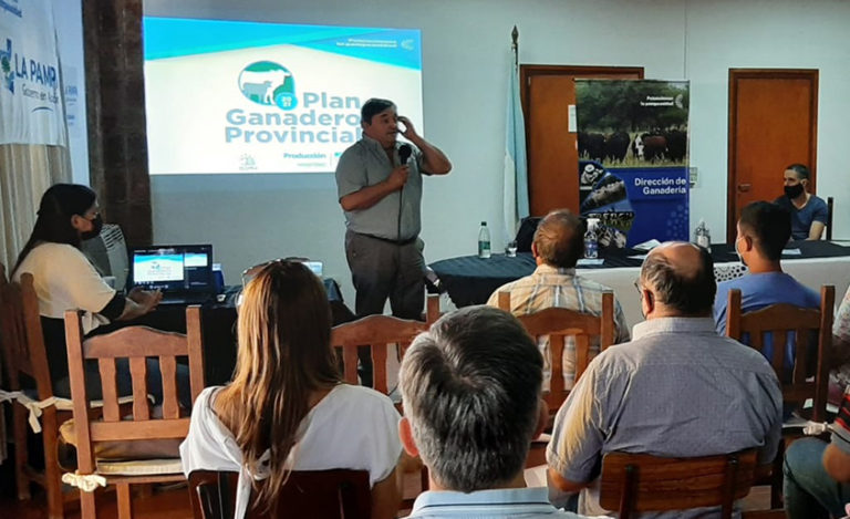 Continúa el ciclo de encuentros regionales por el Plan Ganadero