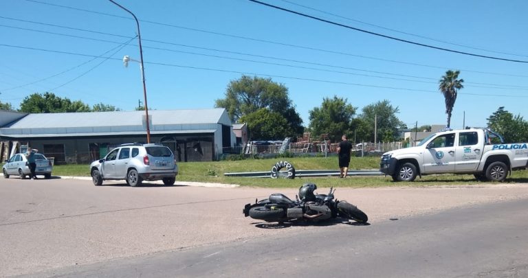 Conducía por Ruta 1 y cuando intentó doblar fue colisionado: Ambos conductores fueron hospitalizados con lesiones leves