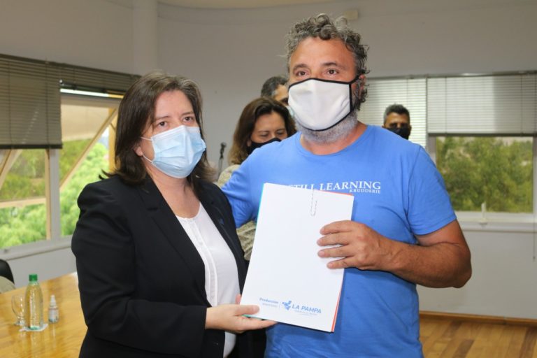 Se entregaron 26 créditos a empresas y emprendimientos productivos en General Pico