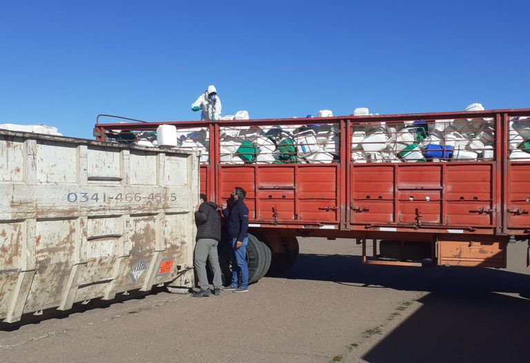 Avanzan las campañas de recepción de envases vacíos de fitosanitarios en La Pampa
