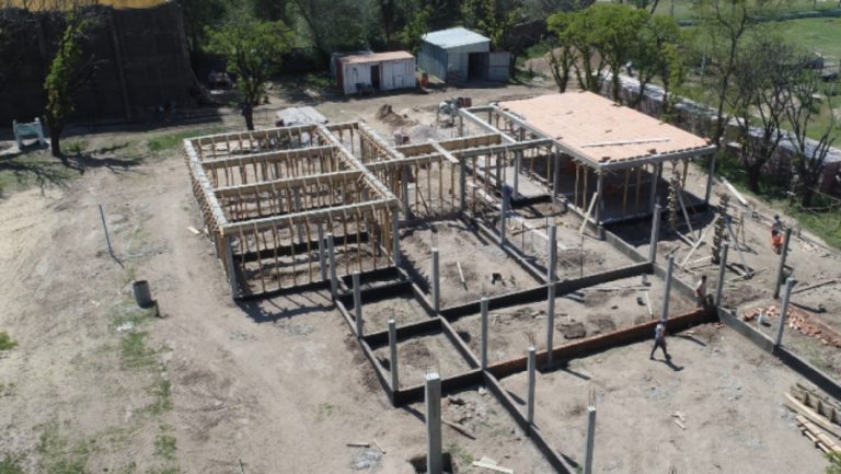 Empezó la construcción del albergue en Ingeniero Luiggi