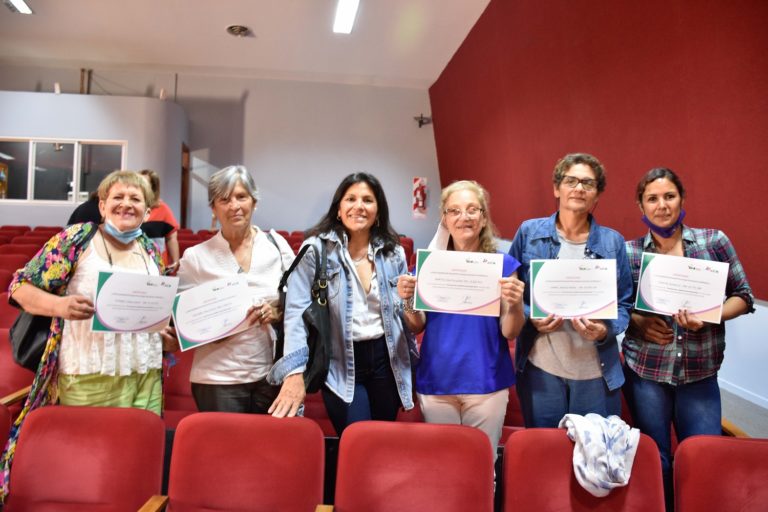 Entregaron certificados a los 94 egresados del Centro Municipal de Formación Laboral