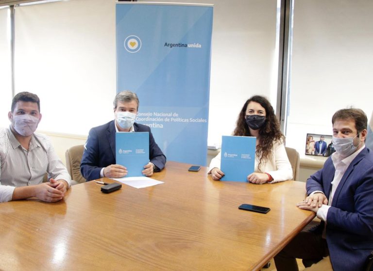 Desarrollo Social de La Pampa firmó importantes convenios a nivel nacional