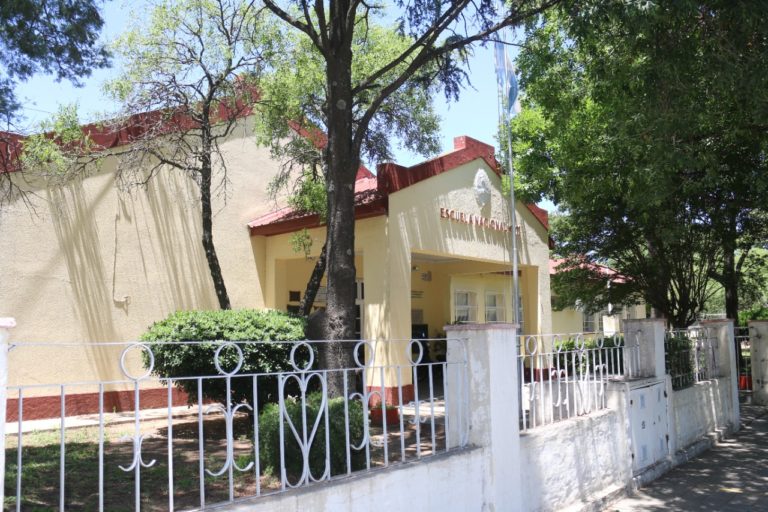Licitarán las obras de refacción del JIN 1 de la Escuela 111