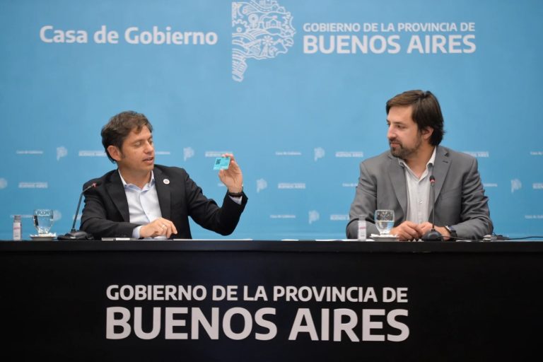 “¿Quién carajo es Kicillof?”: el exabrupto de un cura del barrio porteño de Constitución en contra del pase sanitario