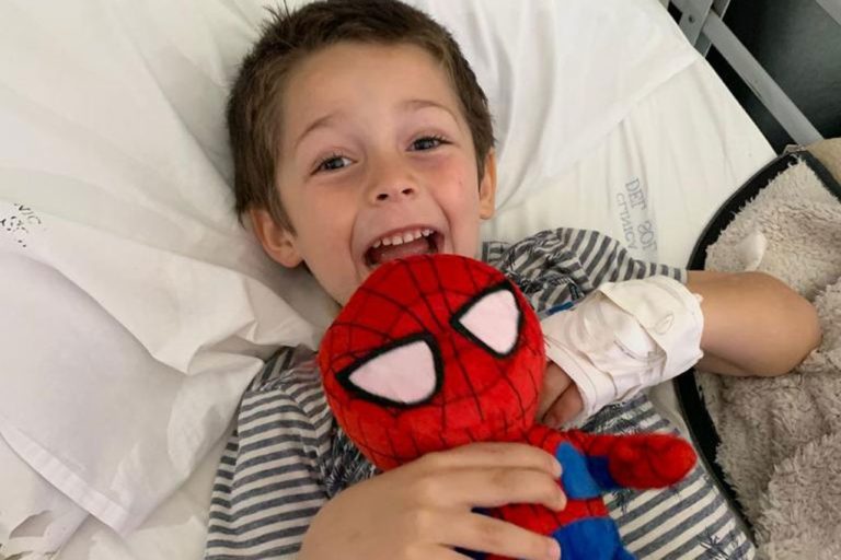 Festival solidario para recaudar fondos para que el cordobés Santino Vergara pueda viajar a España