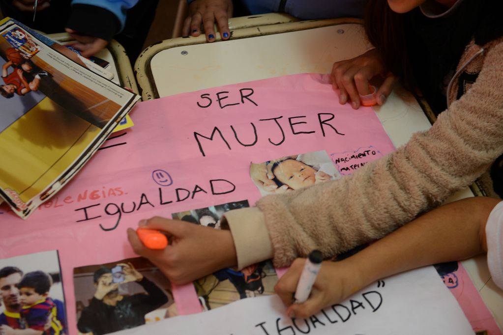 Los jóvenes votaron como presupuesto participativo implementar charlas y talleres sobre ESI, violencia en el noviazgo y grooming en Colegios