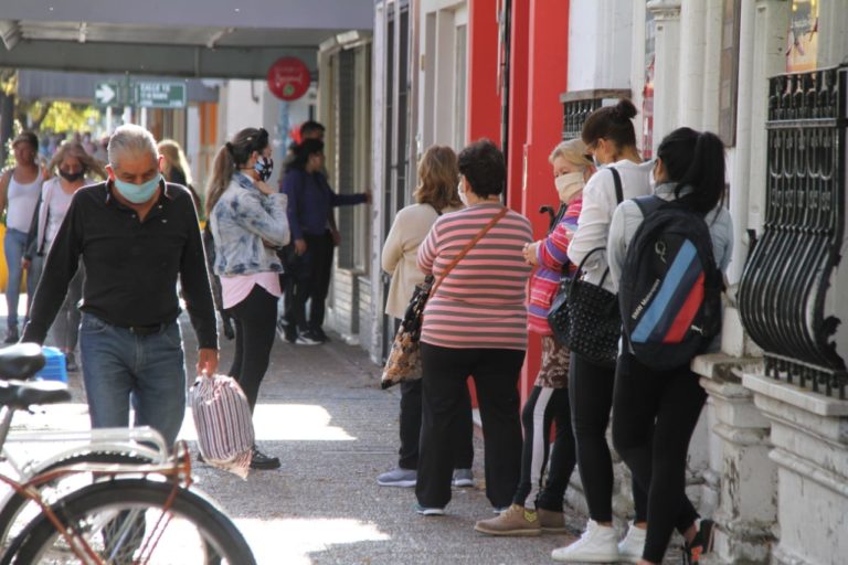 Hoy es el “Compro en Pico”: Hasta las 23hs habrá descuentos, beneficios y concurso de vidrieras