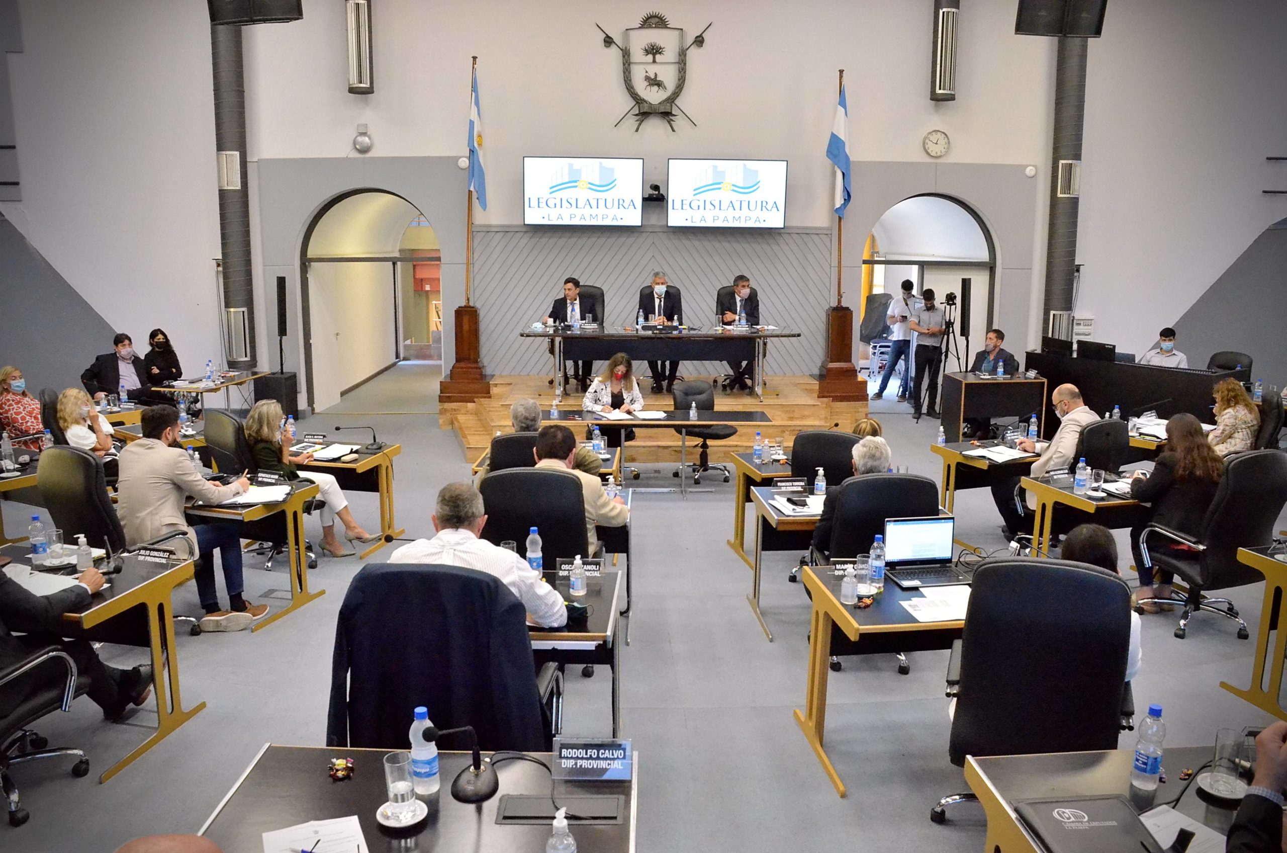 La Legislatura aprobó por mayoría el presupuesto provincial 2022