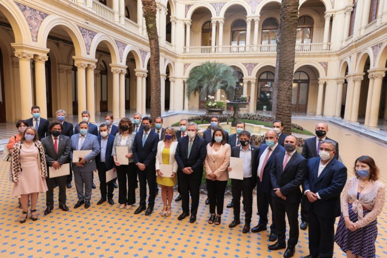 Ziliotto no firmó el Consenso Fiscal, aunque mostró su apoyo al Gobierno nacional