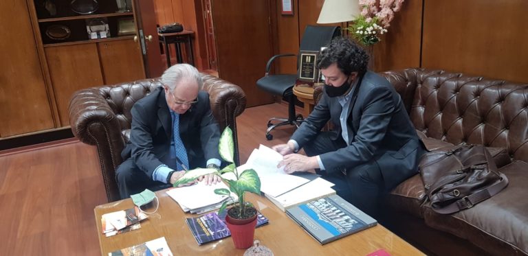 La Facultad de Económicas recibirá $ 3 millones para financiar tareas de investigación