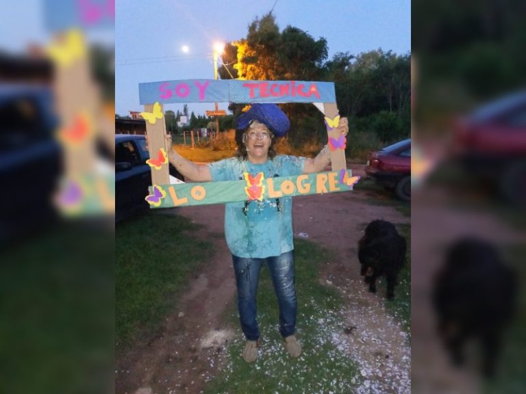 ¡UN ENORME EJEMPLO PARA TODOS!: Tiene 63 años, es de Monte Nievas y con mucho esfuerzo se recibió en Eduardo Castex