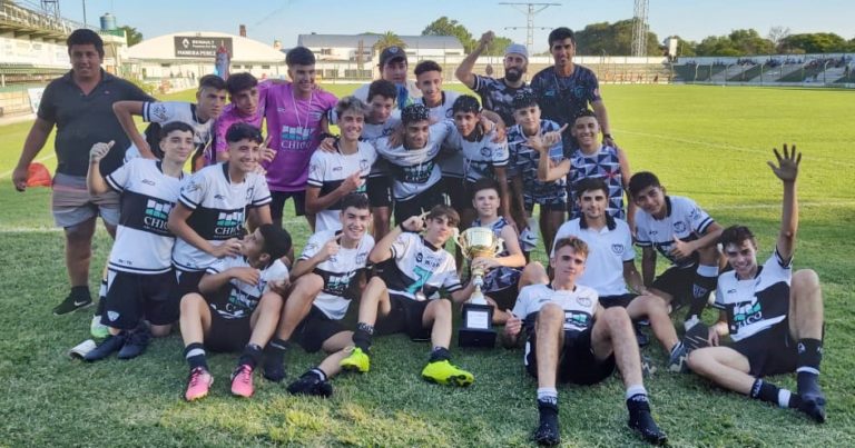 Los campeones de las categorías inferiores: Ferro en séptima, Pico en sexta e Independiente en quinta