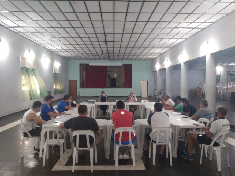 Fútbol Seniors: el 11 de febrero vence el plazo de inscripción