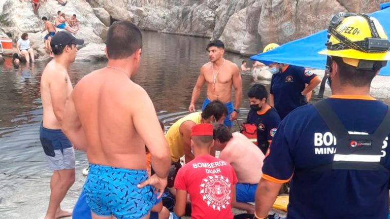 Mina Clavero: le pidió a su pareja que le sacara una foto haciendo un clavado y al salir del agua murió
