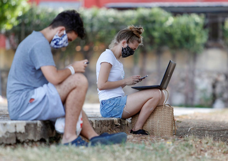 La penetración de Internet por hogares en La Pampa “es muy alta” y alcanza el 82%: “Es una de las mejores del país” aseguran desde CORPICO