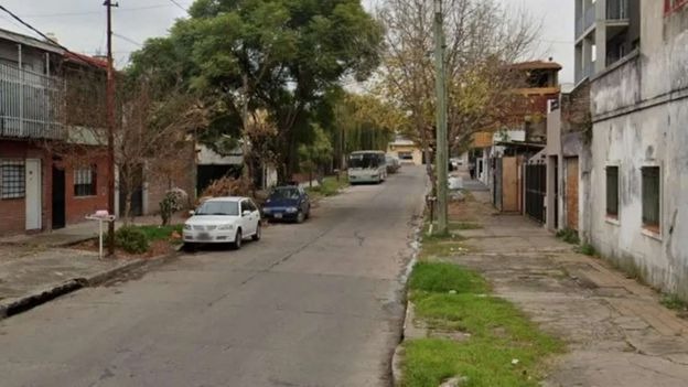 NACIONALES: Quiso asaltar a dos jubilados, se le disparó el arma y se mató a él mismo