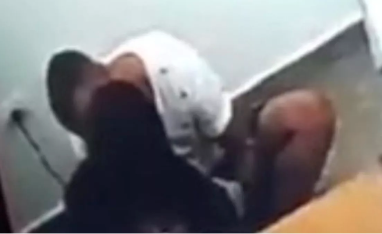 Una jueza de Chubut fue grabada a los besos con un preso al que había condenado por matar a un policía