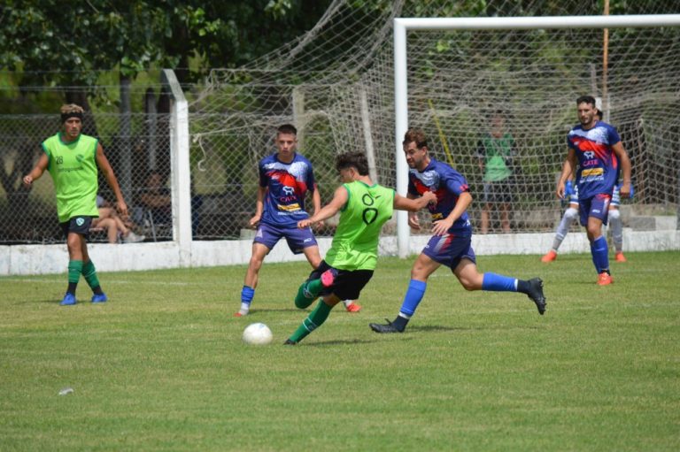 Ferro le ganó a Estudiantil en el country “Arco Iris” durante el primer amistoso de la temporada