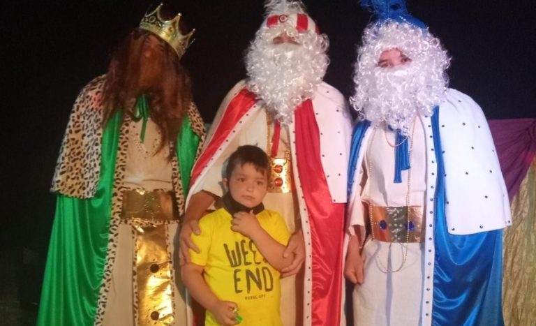 Los Reyes Magos llevaron juguetes a todos los niños “aislados” de Monte Nievas