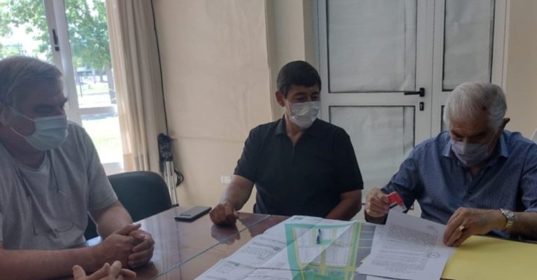 El Ente del Río Colorado le vendió terrenos a Petroleros para construir viviendas