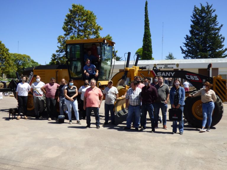 La Maruja sumó una motoniveladora 0 kilómetro a su parque automotor