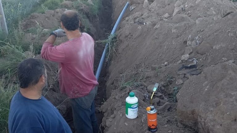 Avanza la expansión de la red de agua en Metileo