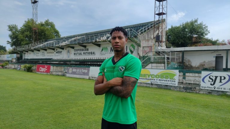Torneo Federal A: Ferro sumó a un marcador central