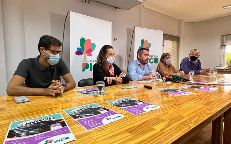 El “Viejo Galpón” se reinaugurará este viernes con un show de “Peteco” Carabajal y vuelve el tradicional “Fogón de la Juventud”