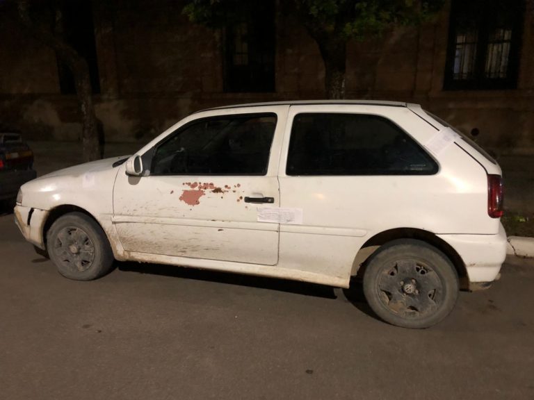 La Policía secuestró un auto y bebidas alcohólicas durante un operativo en Trenel