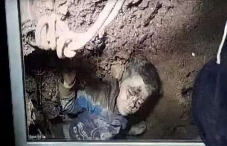 “Salven a Rayan”: un nene de 5 años marroquí cayó en un pozo de 32 metros de profundidad y buscan rescatarlo