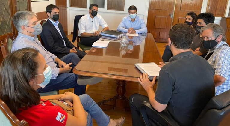 El Gobierno recibió a integrantes del Movimiento Popular Pampeano por los Derechos Humanos