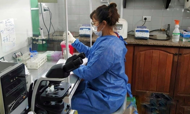 Invierten cerca de $ 6 millones de pesos para fortalecer los equipos tecnológicos de 23 laboratorios del interior provincial
