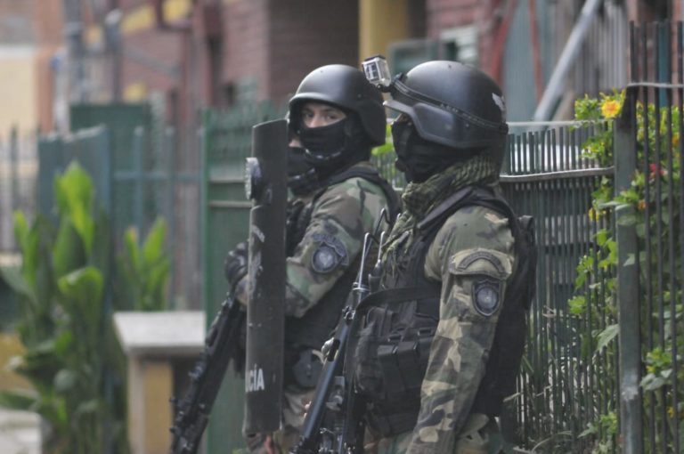 Allanamientos en barrio Malvinas: La Policía identificó a los autores de los robos y recuperó varios elementos