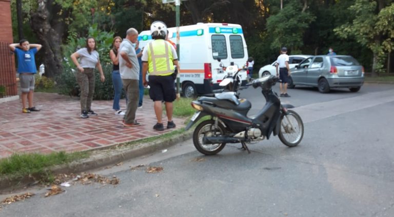 Nuevo accidente en General Pico: Un menor y un adolescente fueron trasladados al Hospital
