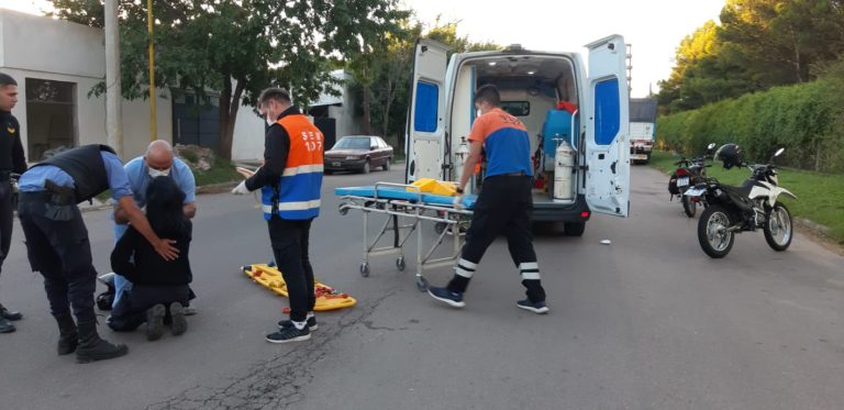 Dos policías en moto chocaron cuando se retiraban de sus labores habituales